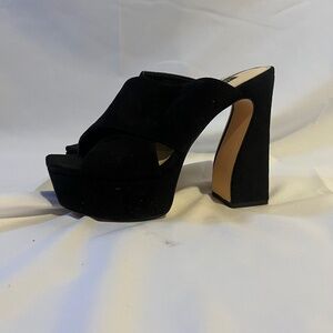 Nine West Platform Mules sz 7